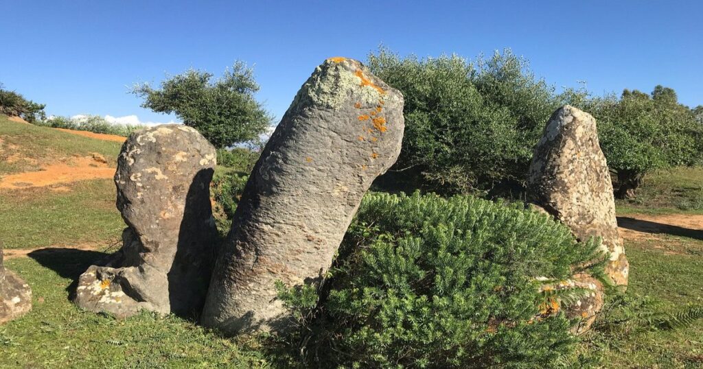 El círculo de piedras de Mzora