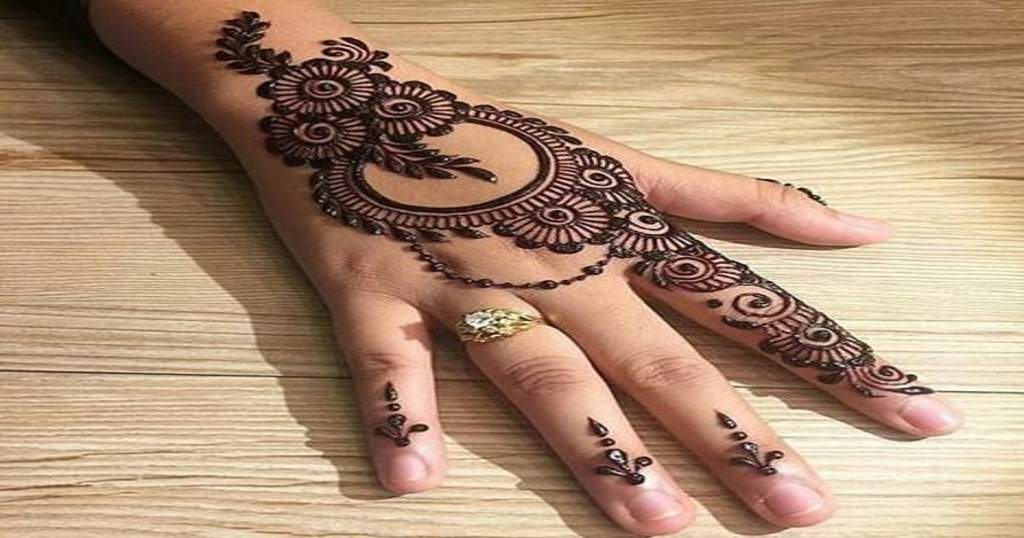 il giorno dell'henné in un matrimonio marocchino
