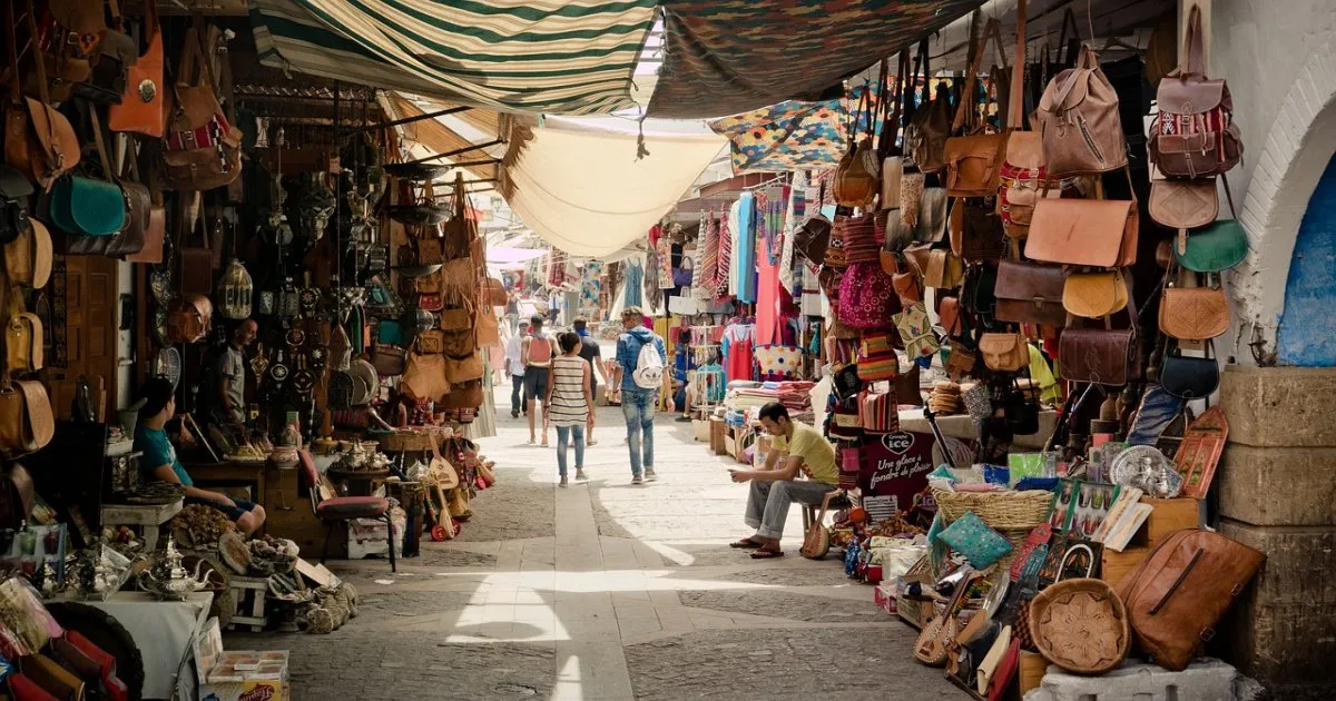 Un souk a Marrakech, Marocco.