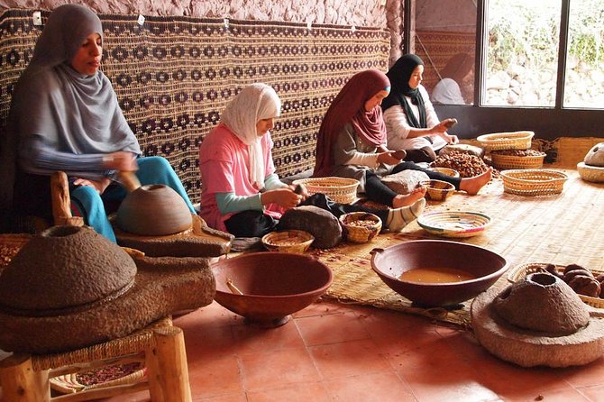 A group of Moroccan women making the Argan oil.