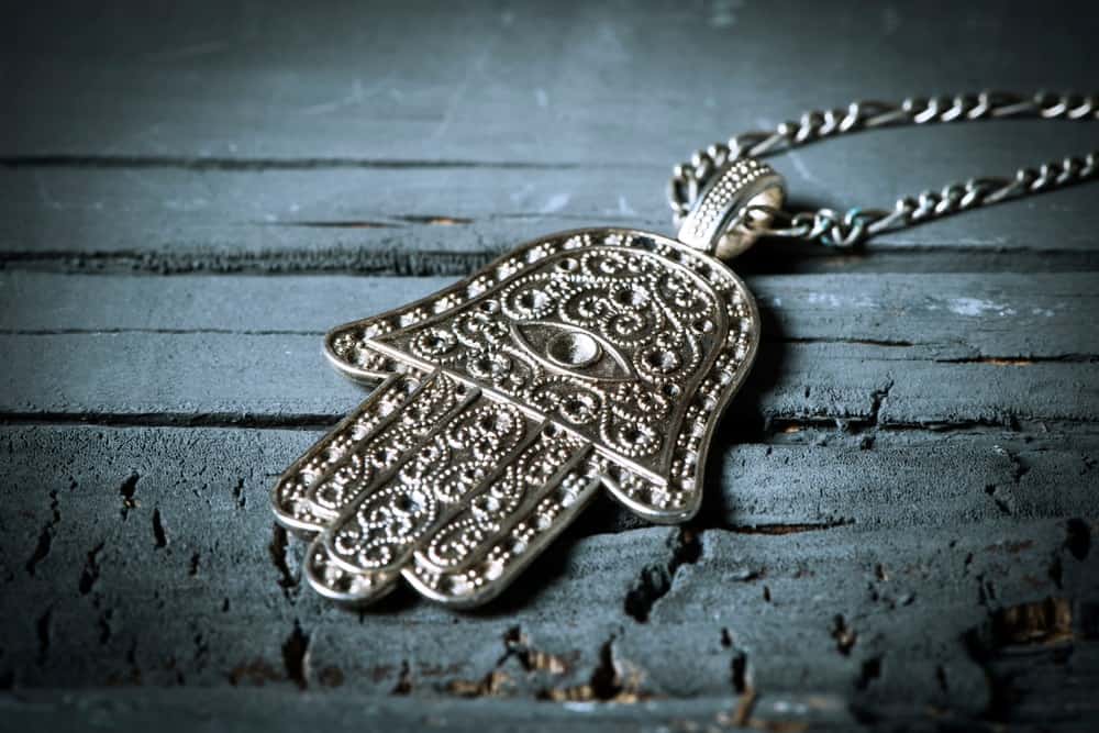 Khamsa hand necklace 