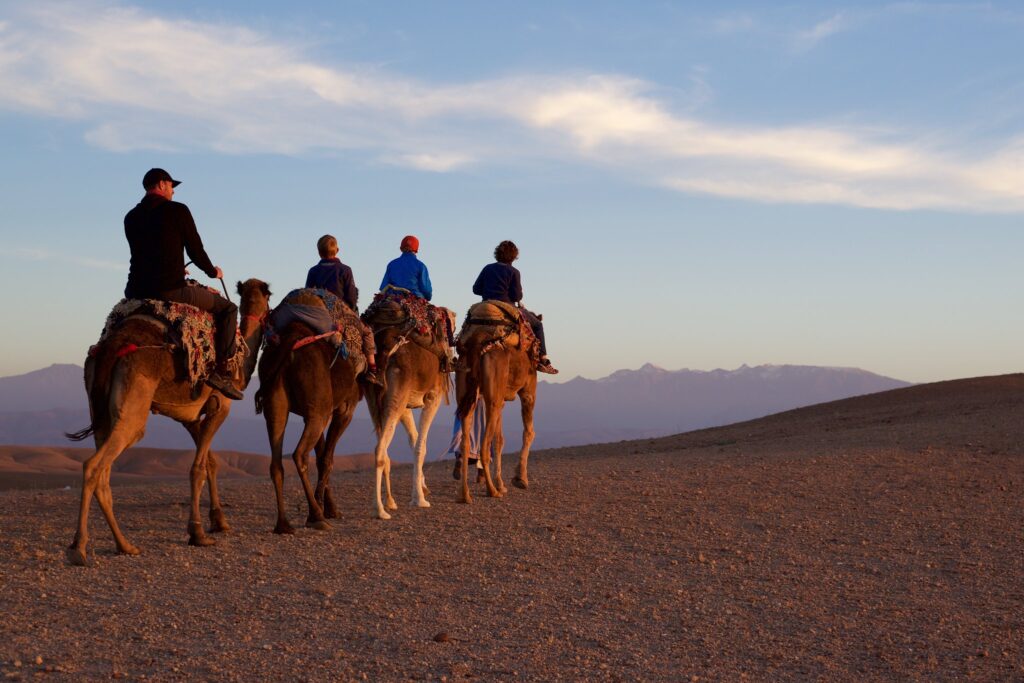 Deserto di Agafay in Marocco, attività sulle montagne dell'Atlante