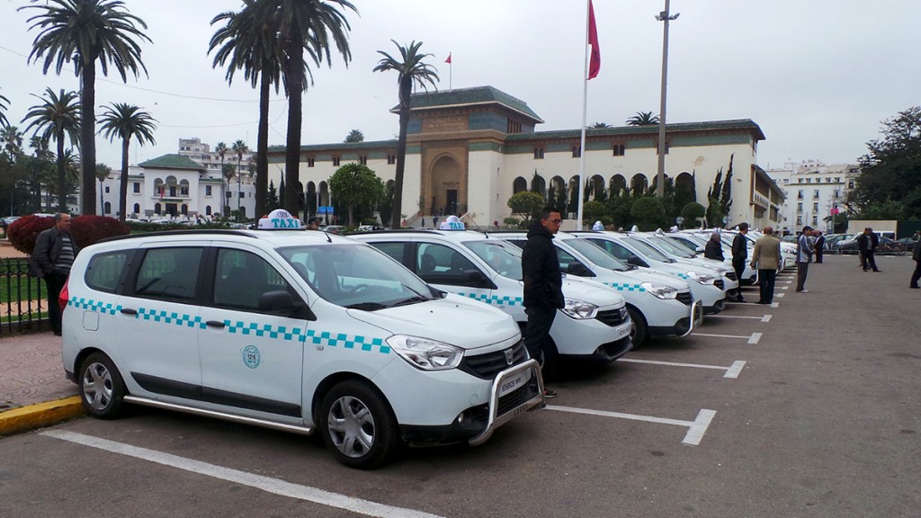 I Grand Taxi in Marocco: uno dei modi migliori per spostarsi.