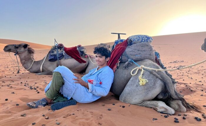Camel leader waiting for tourists coming during our 5 day Marrakech to Fes desert tour
